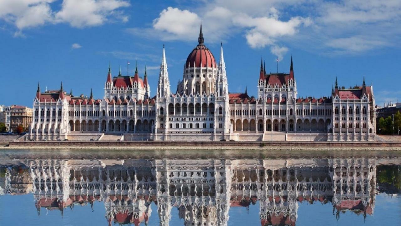 Andrassy Boulevard Budapest Exterior foto